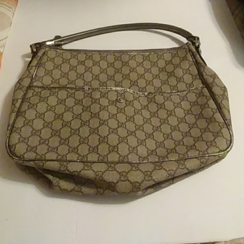 Gucci handbag